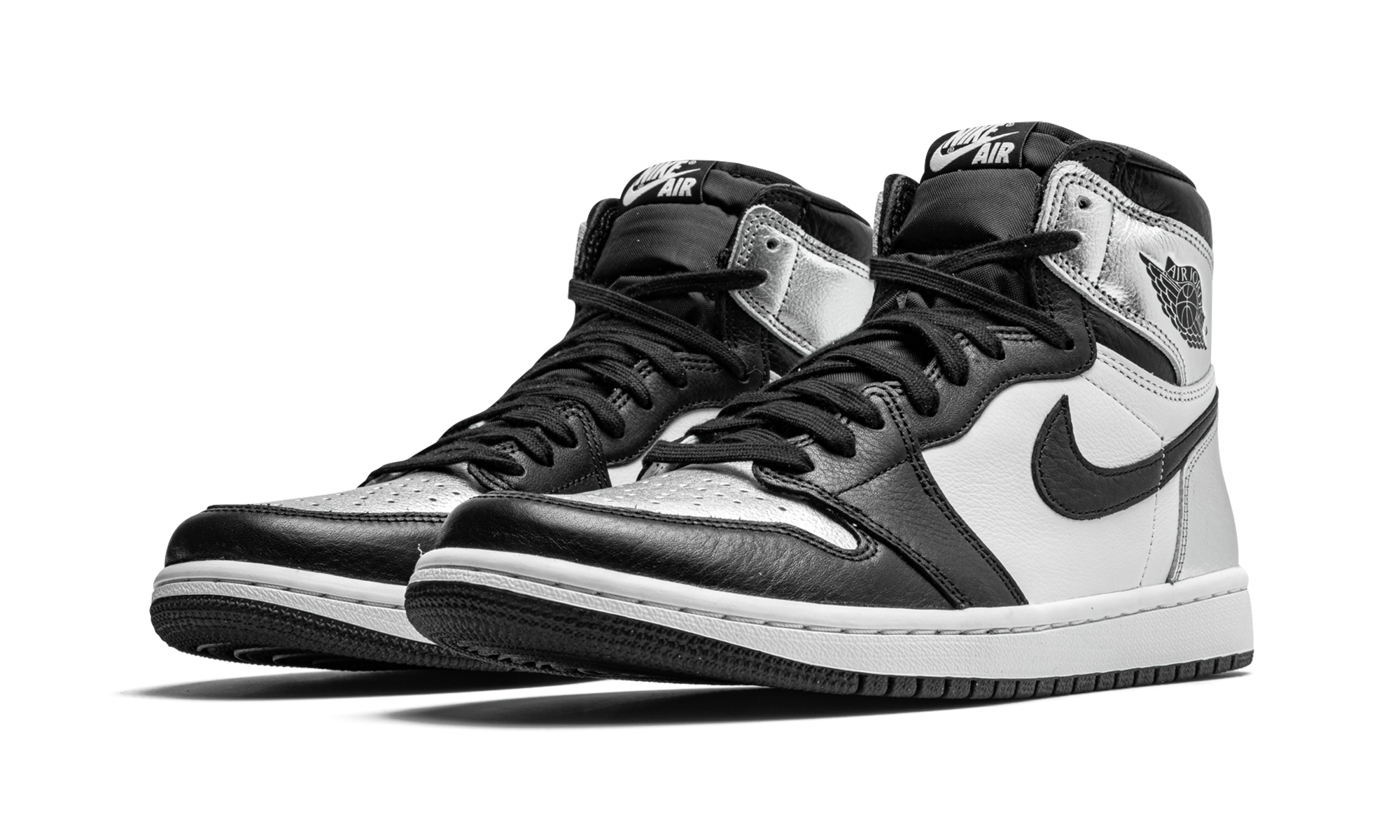 AIR JORDAN 1 RETRO HIGH OG WMNS "Silver Toe"