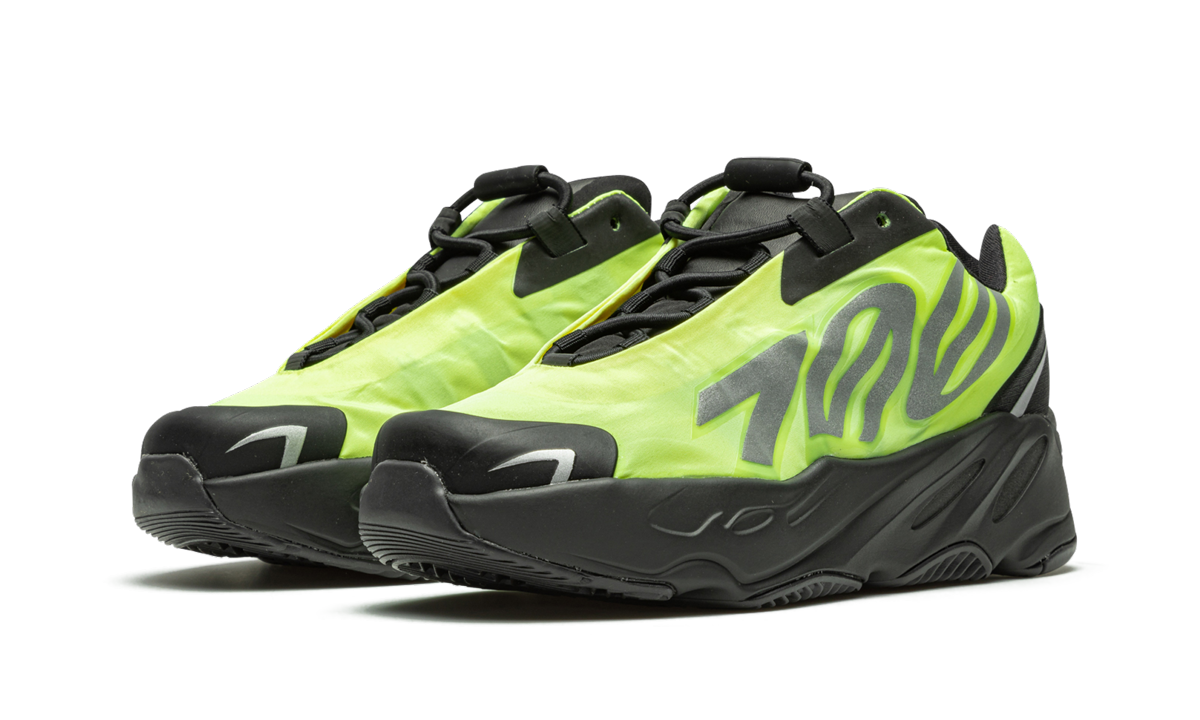 Yeezy Boost 700 MNVN KIDS "Phosphor"